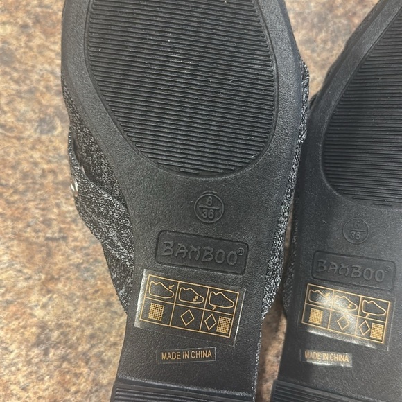 Bamboo Buckle Mule Size 6 Black Denim Slip On Flats Pointed Toe New With Box - Picture 9 of 11